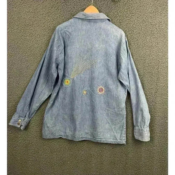 VTG Wrangler Blue Denim Shirt LARGE Long Sleeve Embroidered Women's Chambray - Picture 8 of 11